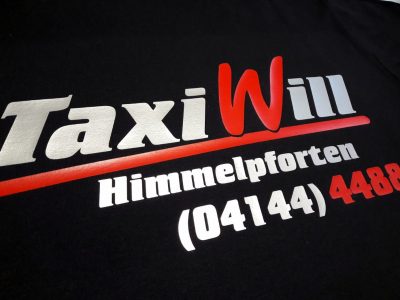 Schöne Berufskleidung für die Firma Taxi Will aus Himmelpforten